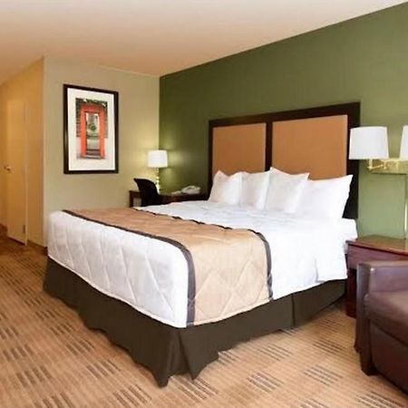 Mainstay Suites Chicago Hillside Εξωτερικό φωτογραφία
