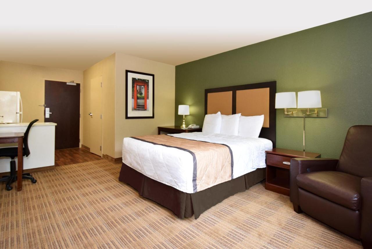 Mainstay Suites Chicago Hillside Εξωτερικό φωτογραφία