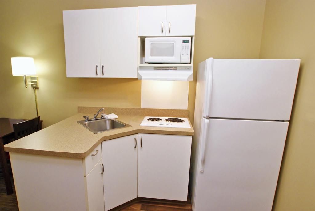 Mainstay Suites Chicago Hillside Εξωτερικό φωτογραφία