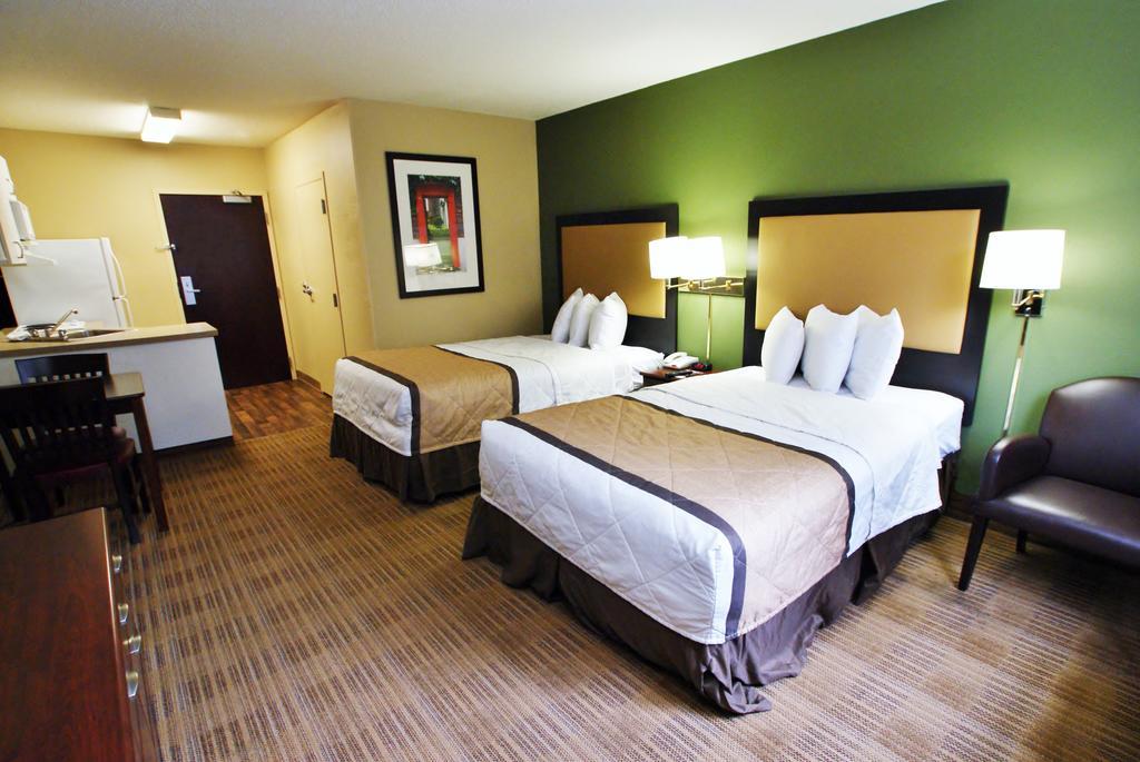 Mainstay Suites Chicago Hillside Εξωτερικό φωτογραφία