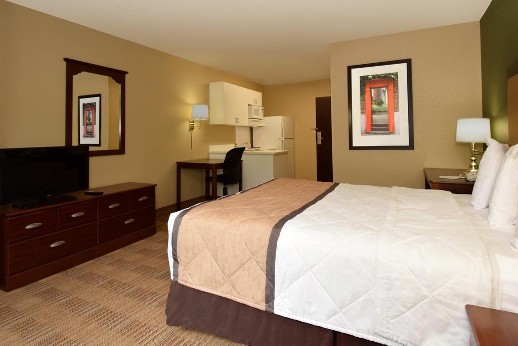 Mainstay Suites Chicago Hillside Εξωτερικό φωτογραφία
