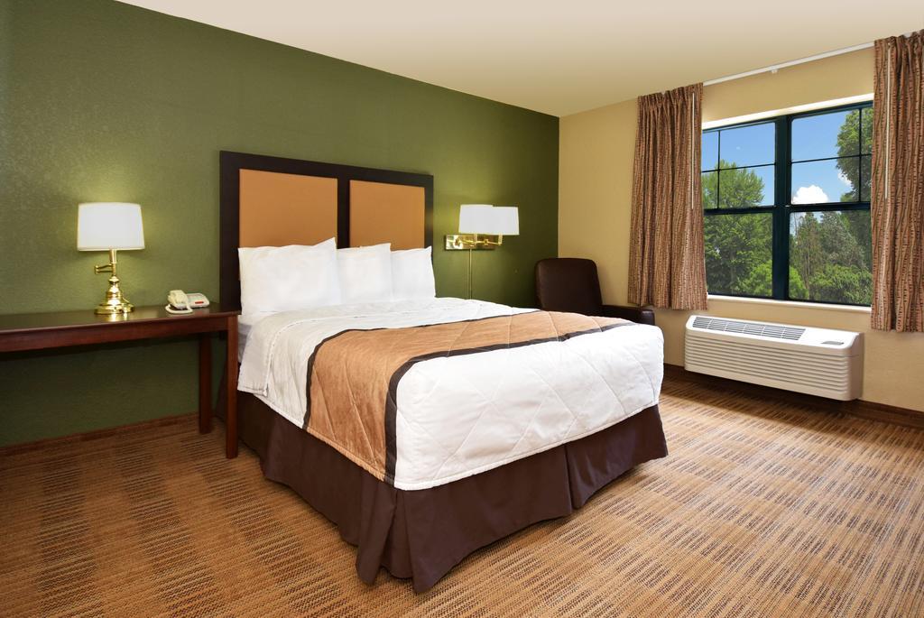 Mainstay Suites Chicago Hillside Εξωτερικό φωτογραφία