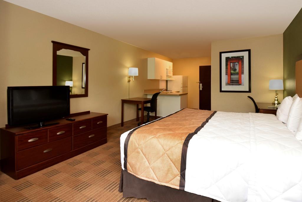 Mainstay Suites Chicago Hillside Εξωτερικό φωτογραφία