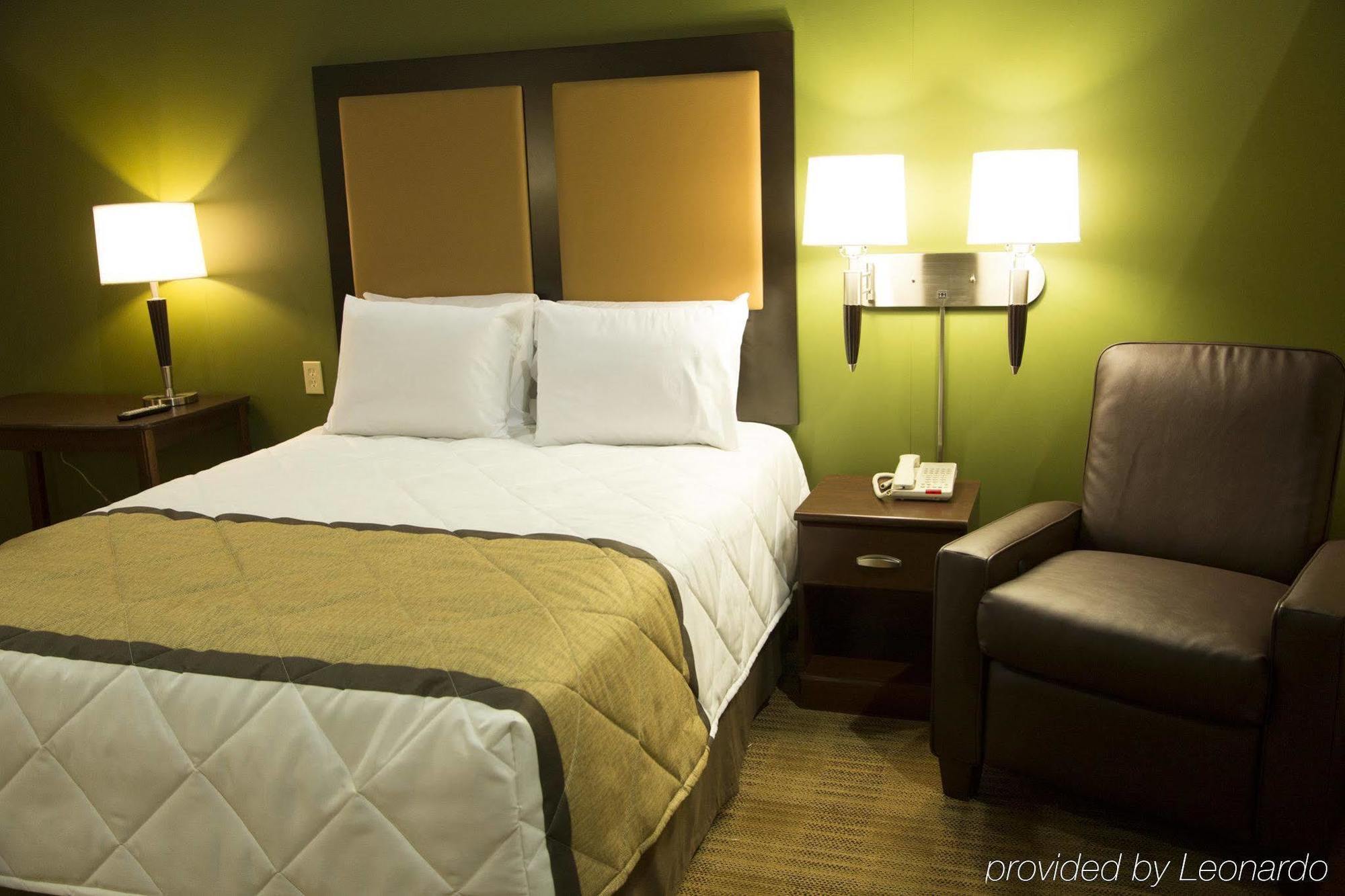 Mainstay Suites Chicago Hillside Εξωτερικό φωτογραφία